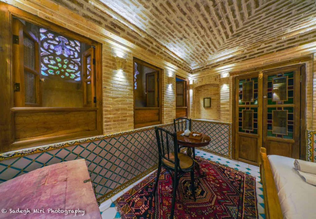 shirazihouse-Sama room (11)