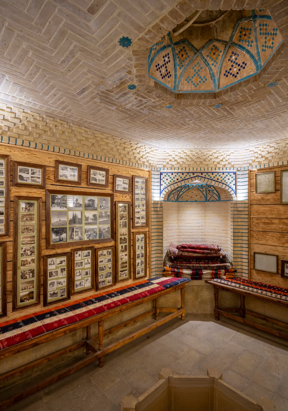 Shirazi House-Dining Hall (2)
